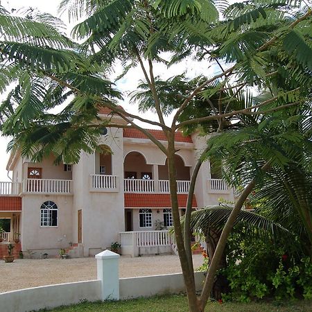 Serenity Sands Corozal Εξωτερικό φωτογραφία