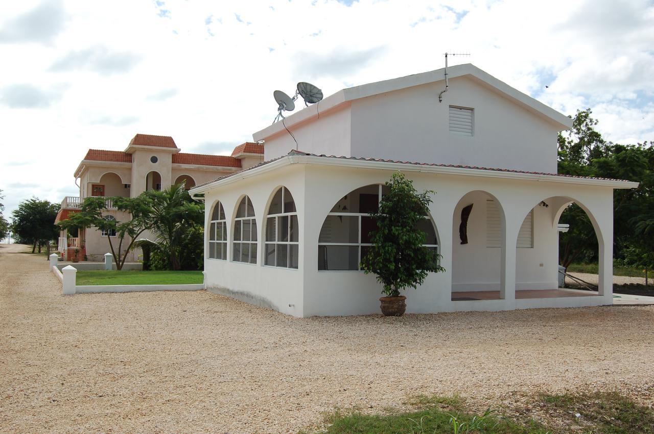 Serenity Sands Corozal Εξωτερικό φωτογραφία